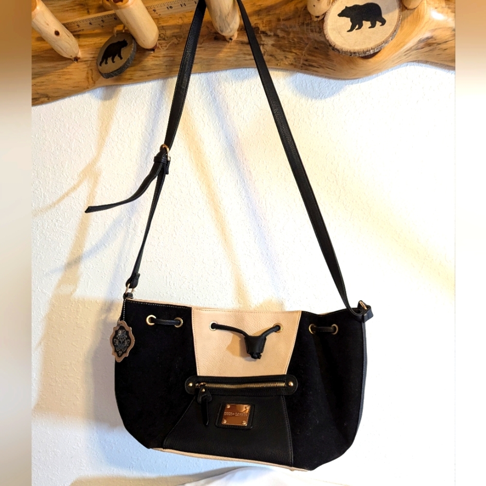 Coco + Carmen Cara Colorblock Bucket Black Bag BNWT